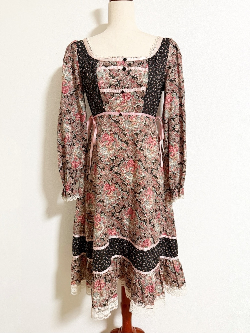 Vtg 70s Leo New York Floral Lace Trim Boho Peasant Cottagecore Midi Dress Size S